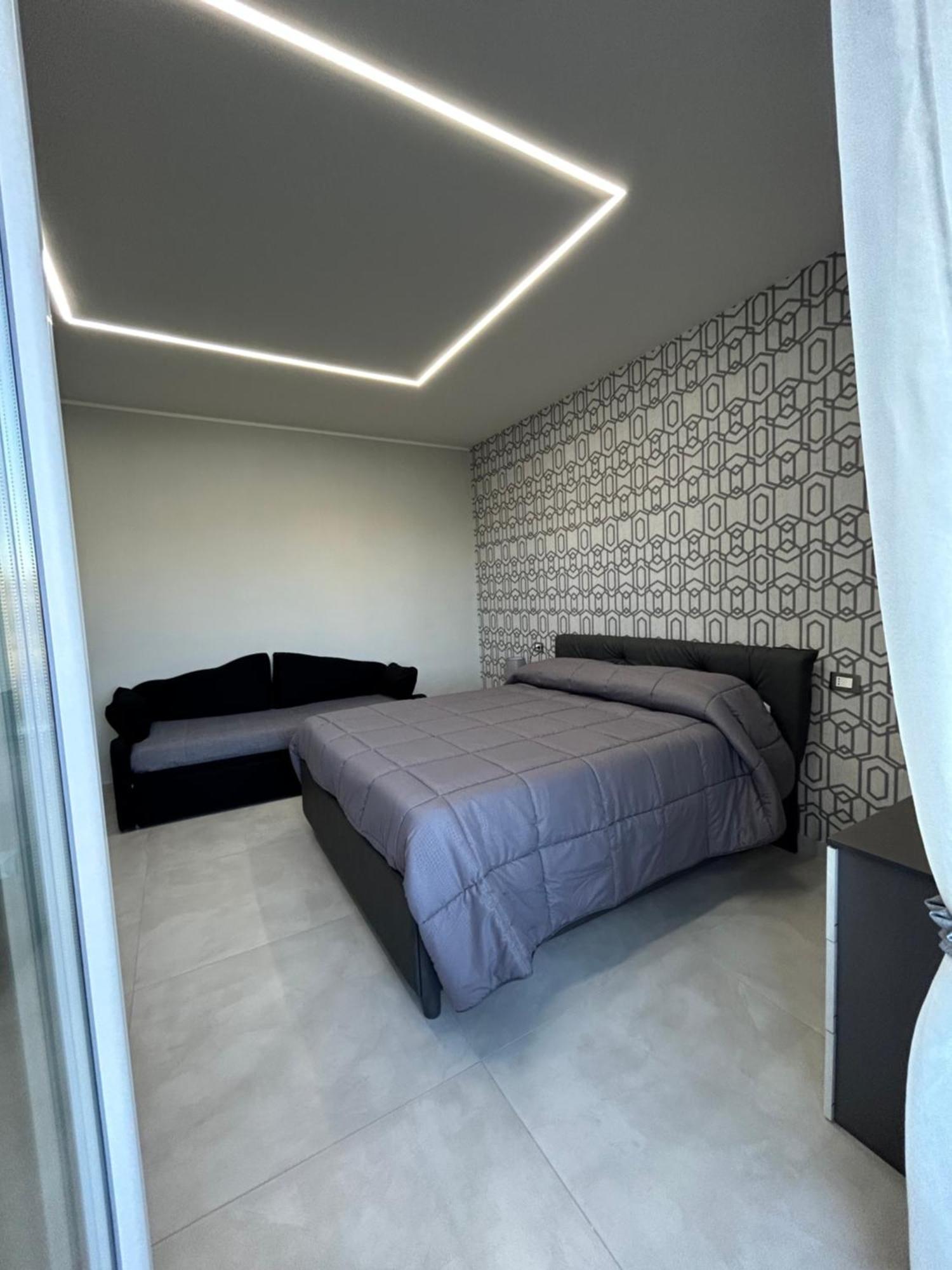 Skycity 2 B&B نابولي المظهر الخارجي الصورة