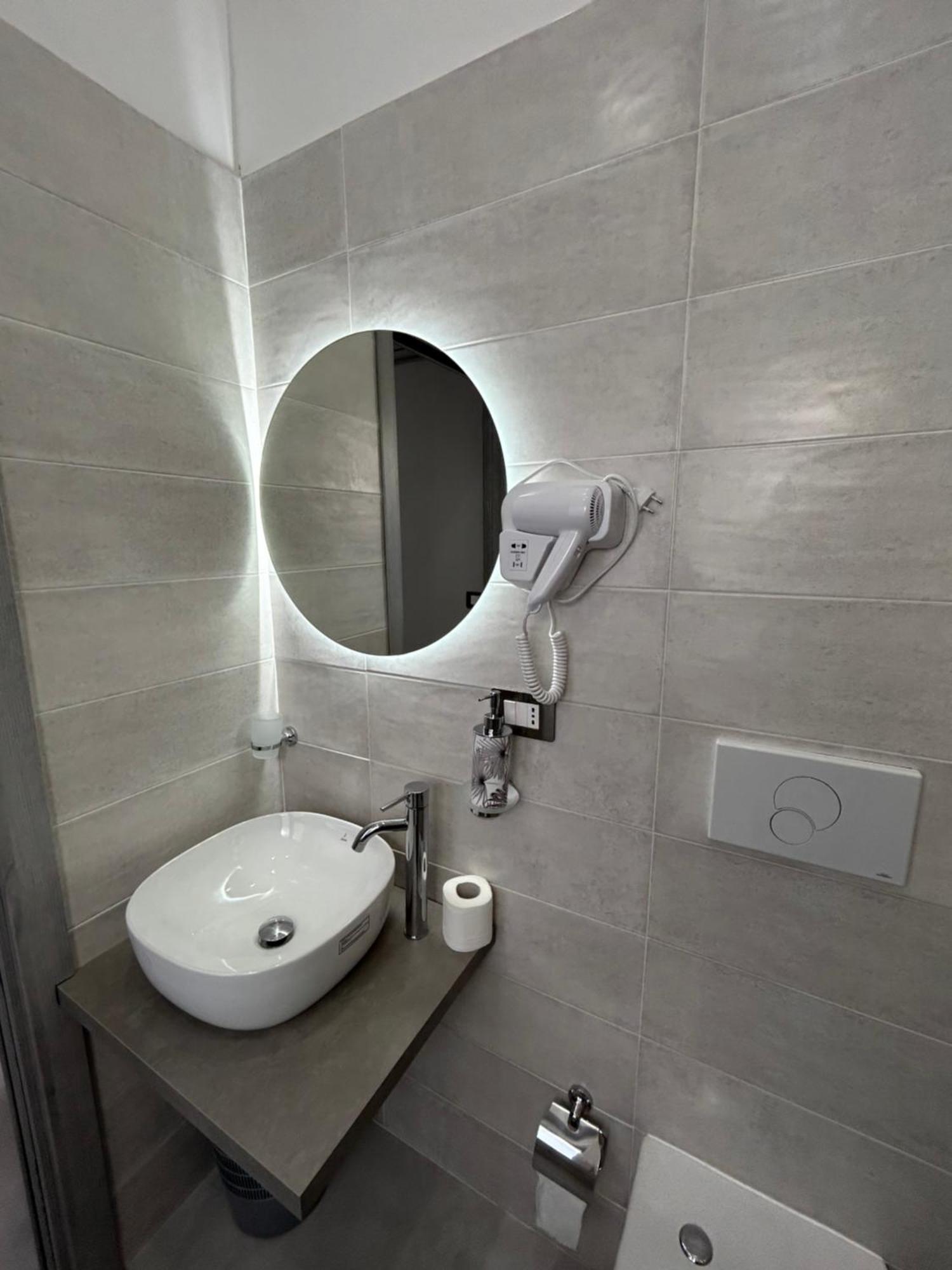 Skycity 2 B&B نابولي المظهر الخارجي الصورة