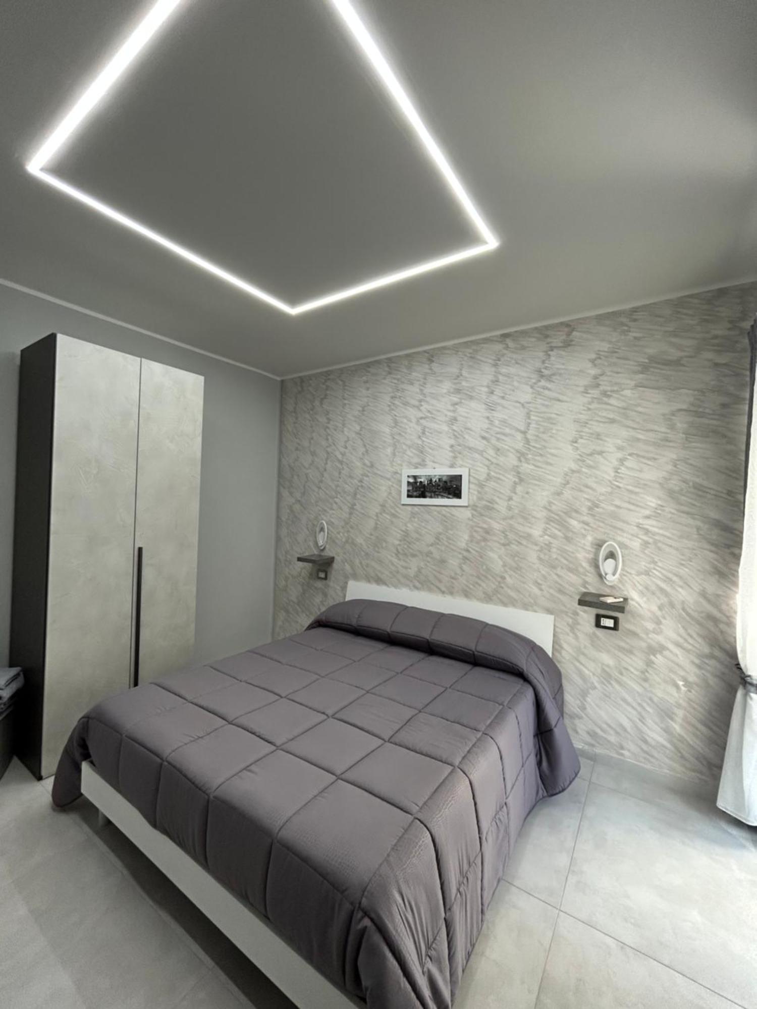 Skycity 2 B&B نابولي المظهر الخارجي الصورة